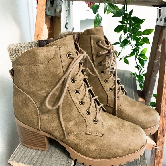 Tan Lace Up Boots - Picture 4 of 7